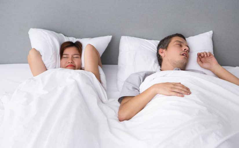 How an Adjustable Bed Might Help With Snoring